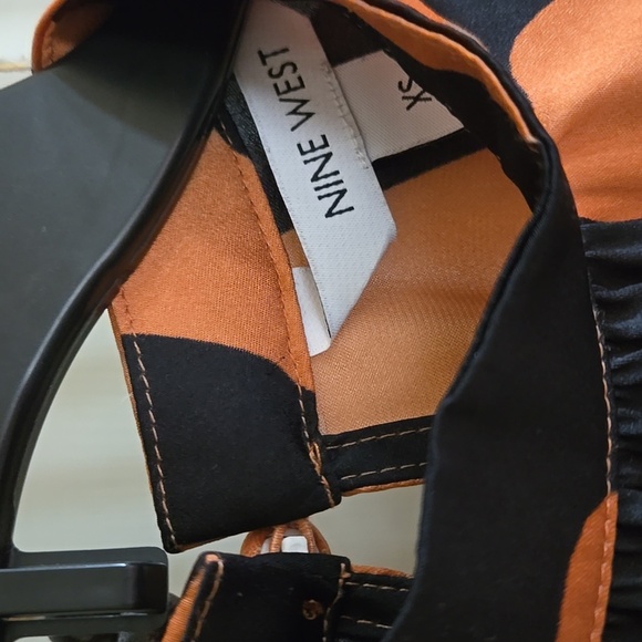 Nine West Black and Orange Floral Blouse - Picture 4 of 5